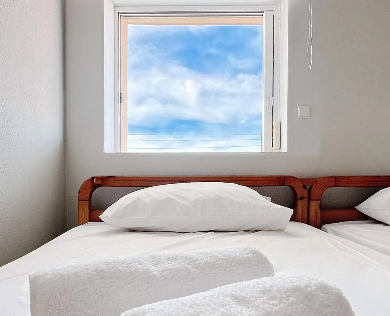 Rona Vista Suites Cozy Veranda Polychrono